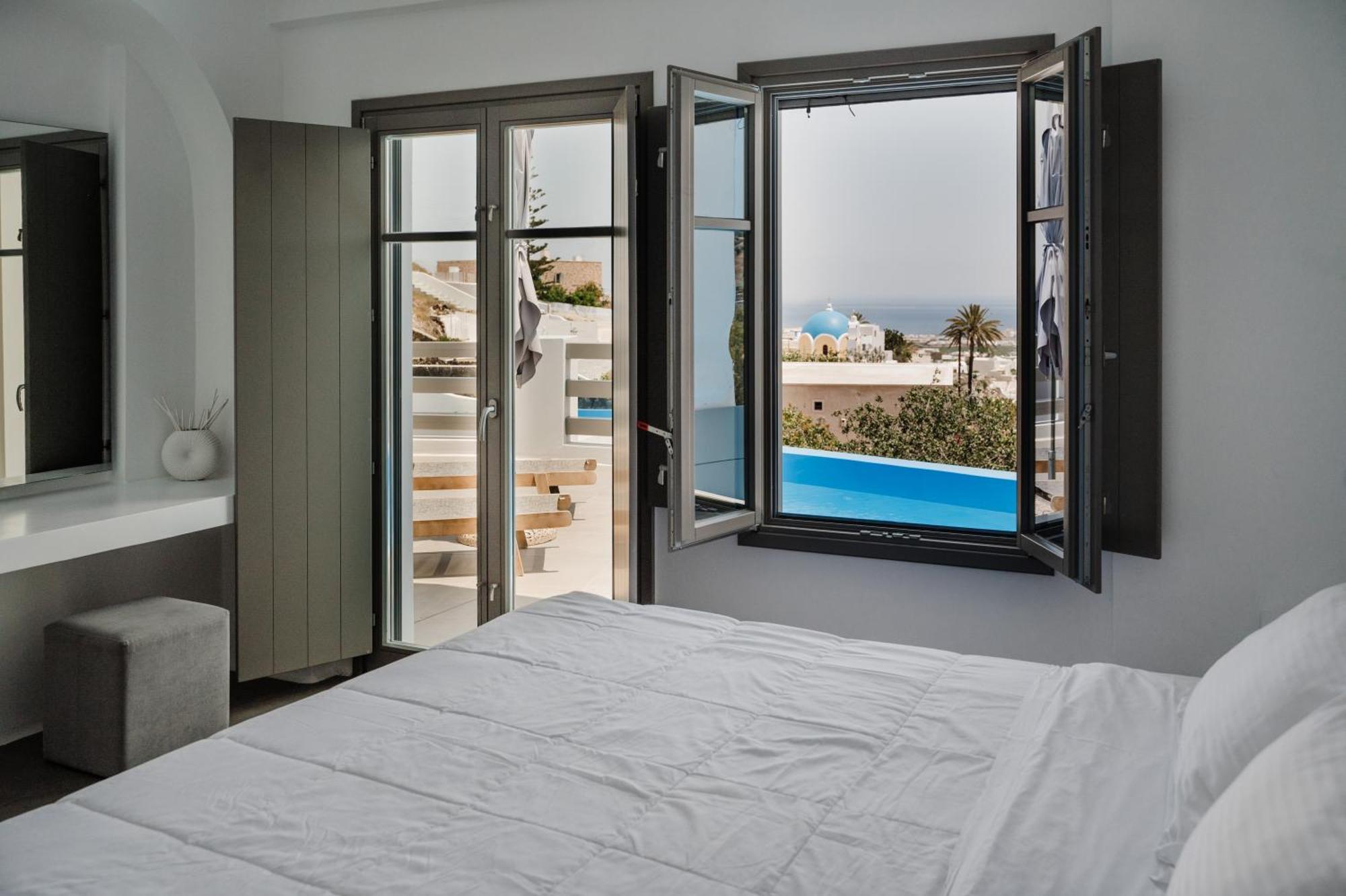 Amphitrite Suites Santorini Vóthon Exteriér fotografie