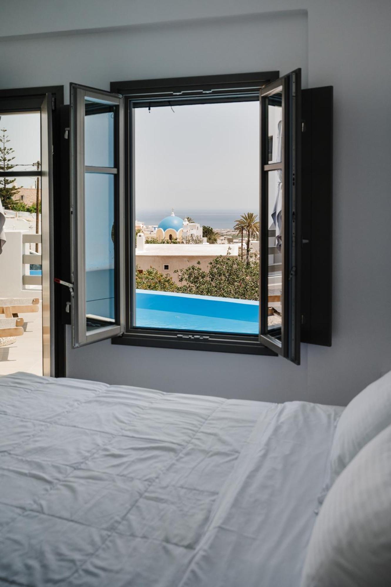 Amphitrite Suites Santorini Vóthon Exteriér fotografie