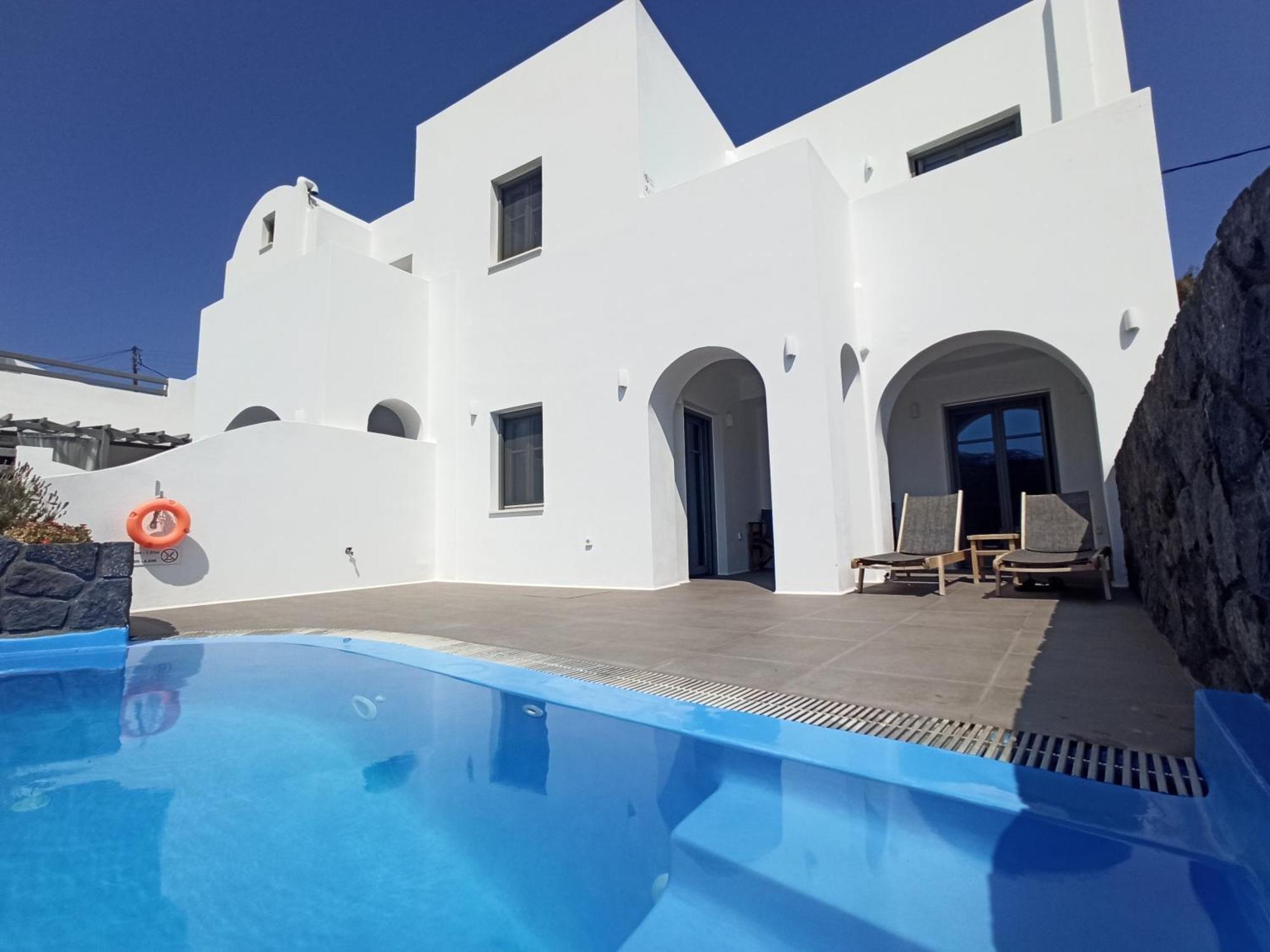 Amphitrite Suites Santorini Vóthon Exteriér fotografie